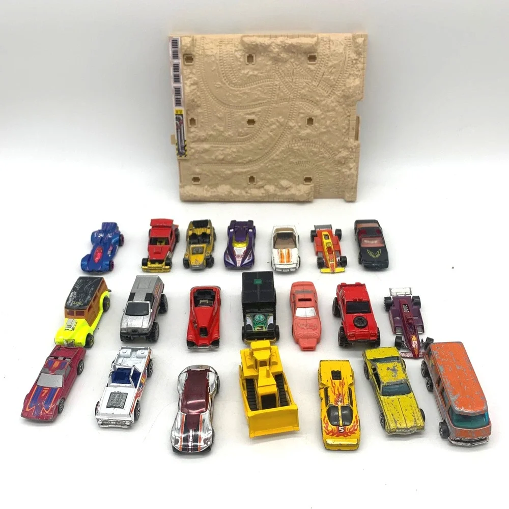 Hot Wheels Diecast Car Lot 20pc Multicolor Vintage 1987 Mattel Terrain Base